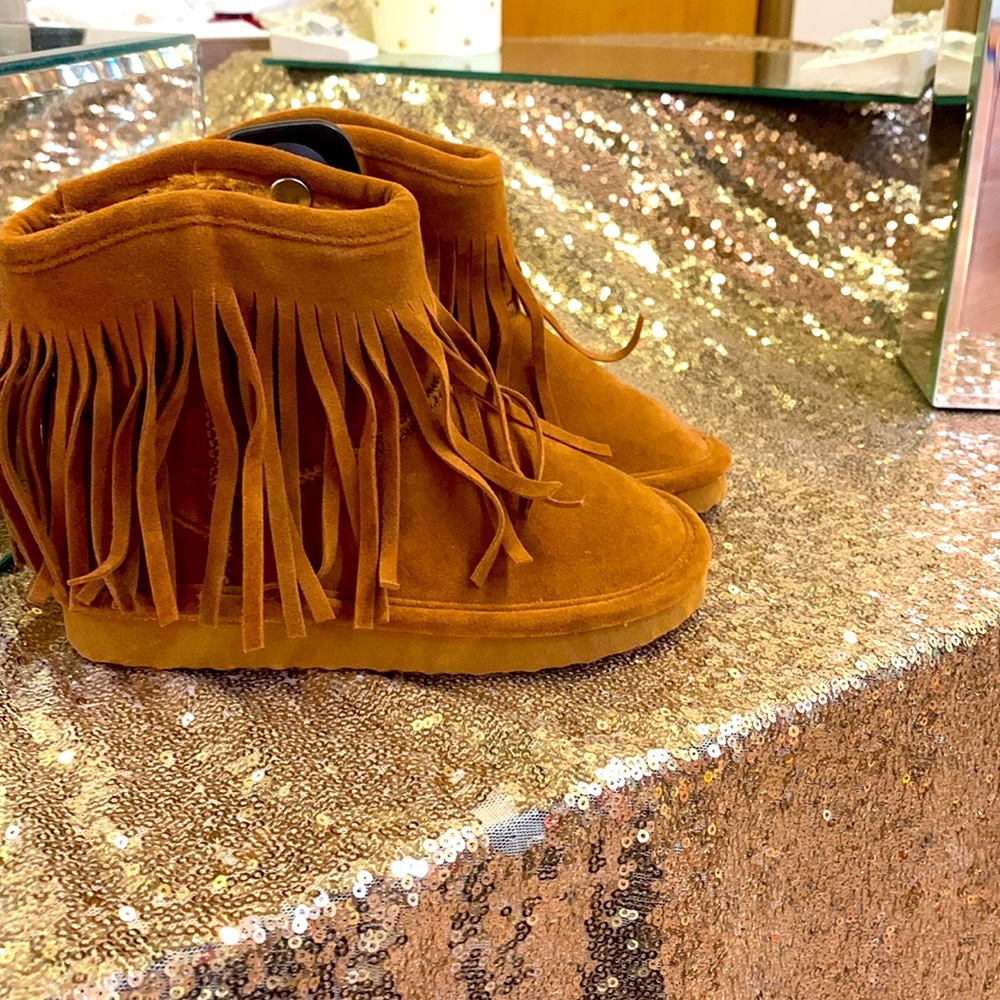 CLUB-JR Camel kids boots size 9